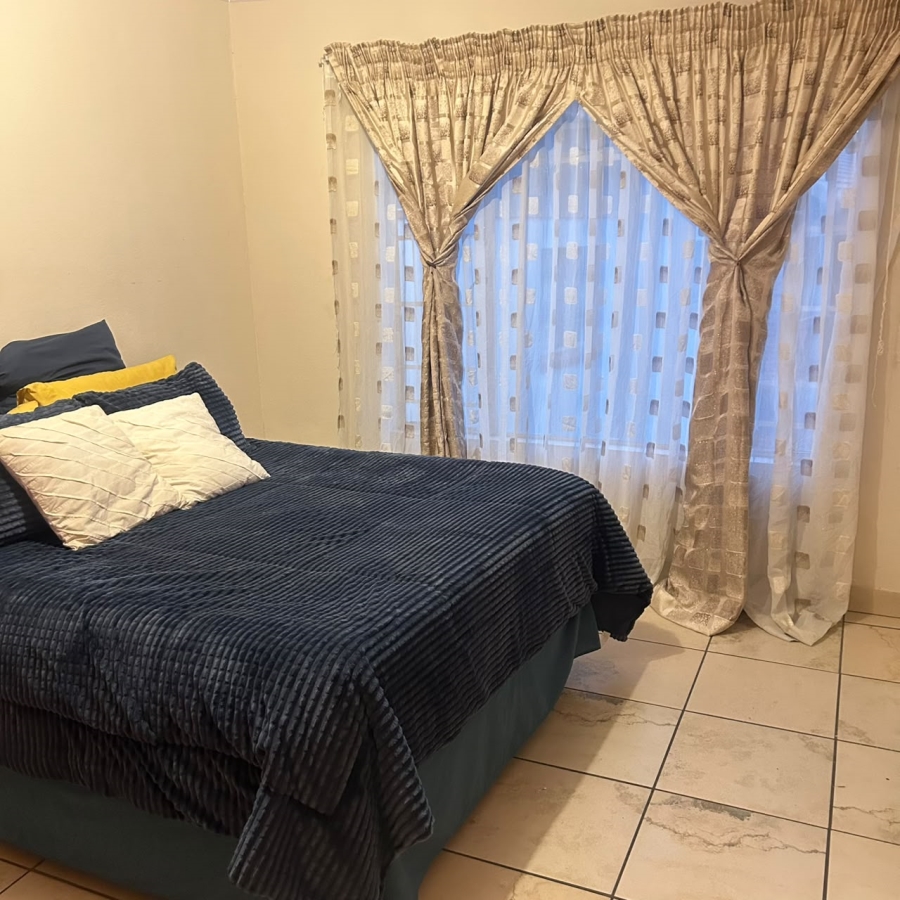 3 Bedroom Property for Sale in Waterval East North West